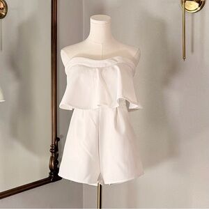 Clean Girl T.C. Elli’s Strapless Romper M Minimalist White Crepe Ruffle Detail